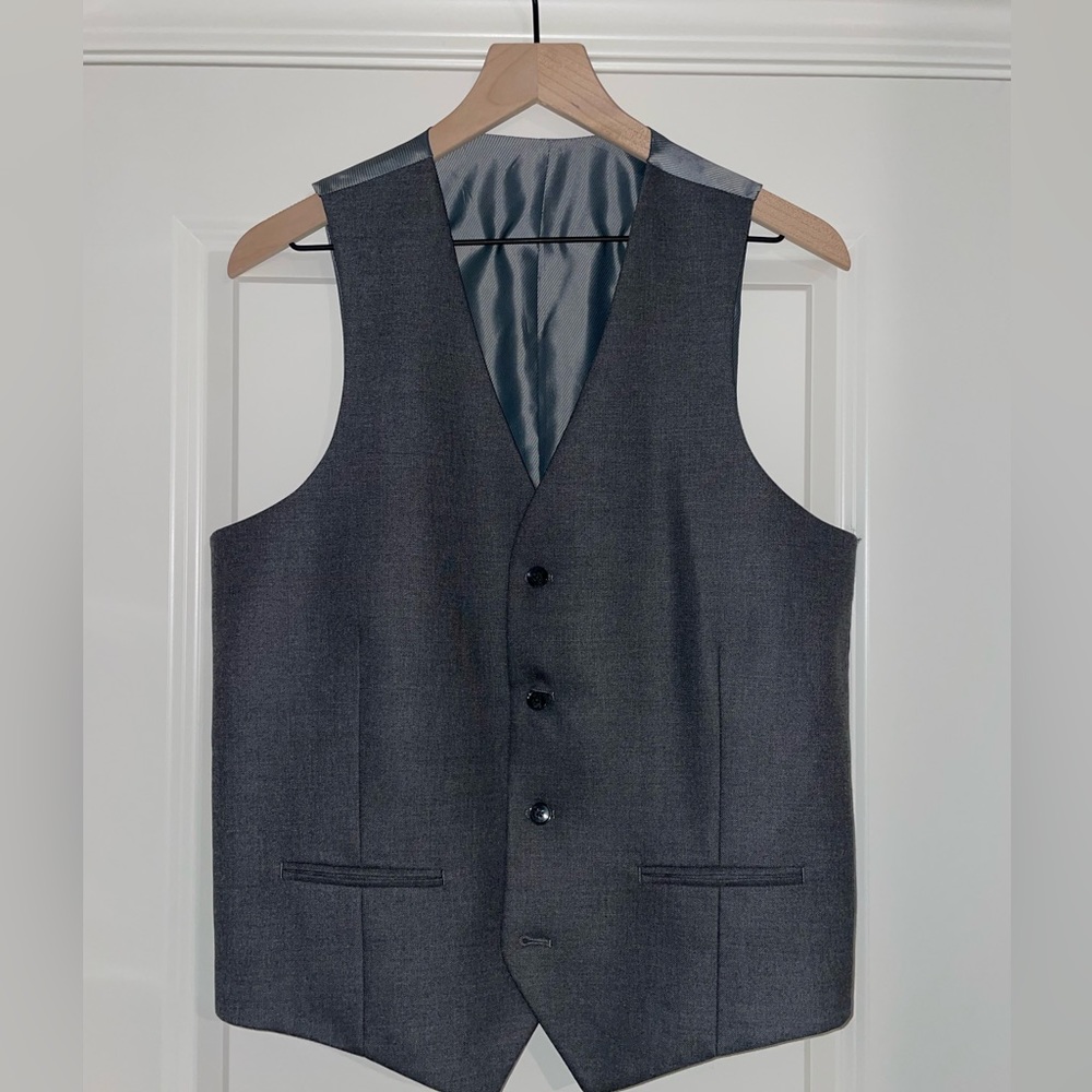Alfani Slim Fit Men’s Vest